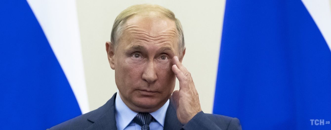 Путин приказал ввести санкции против Украины за "недружественные действия"