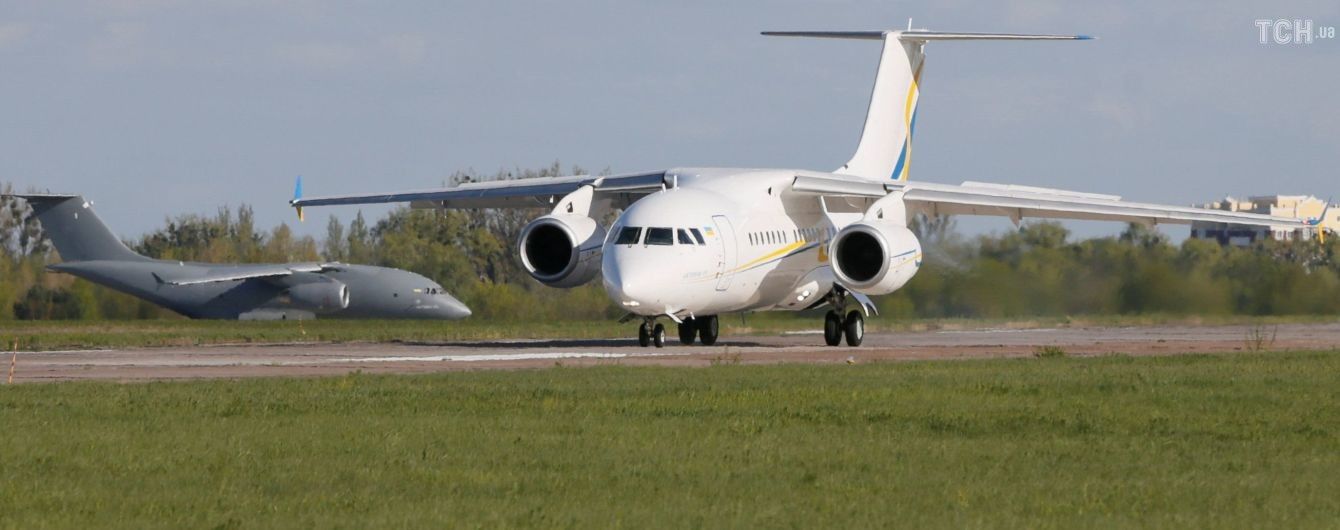 Українська авіакомпанія закупить два пасажирських літаки Ан-158