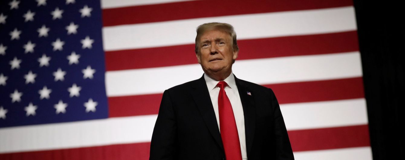Трамп прокомментировал перенос военного парада в США на 2019 год
