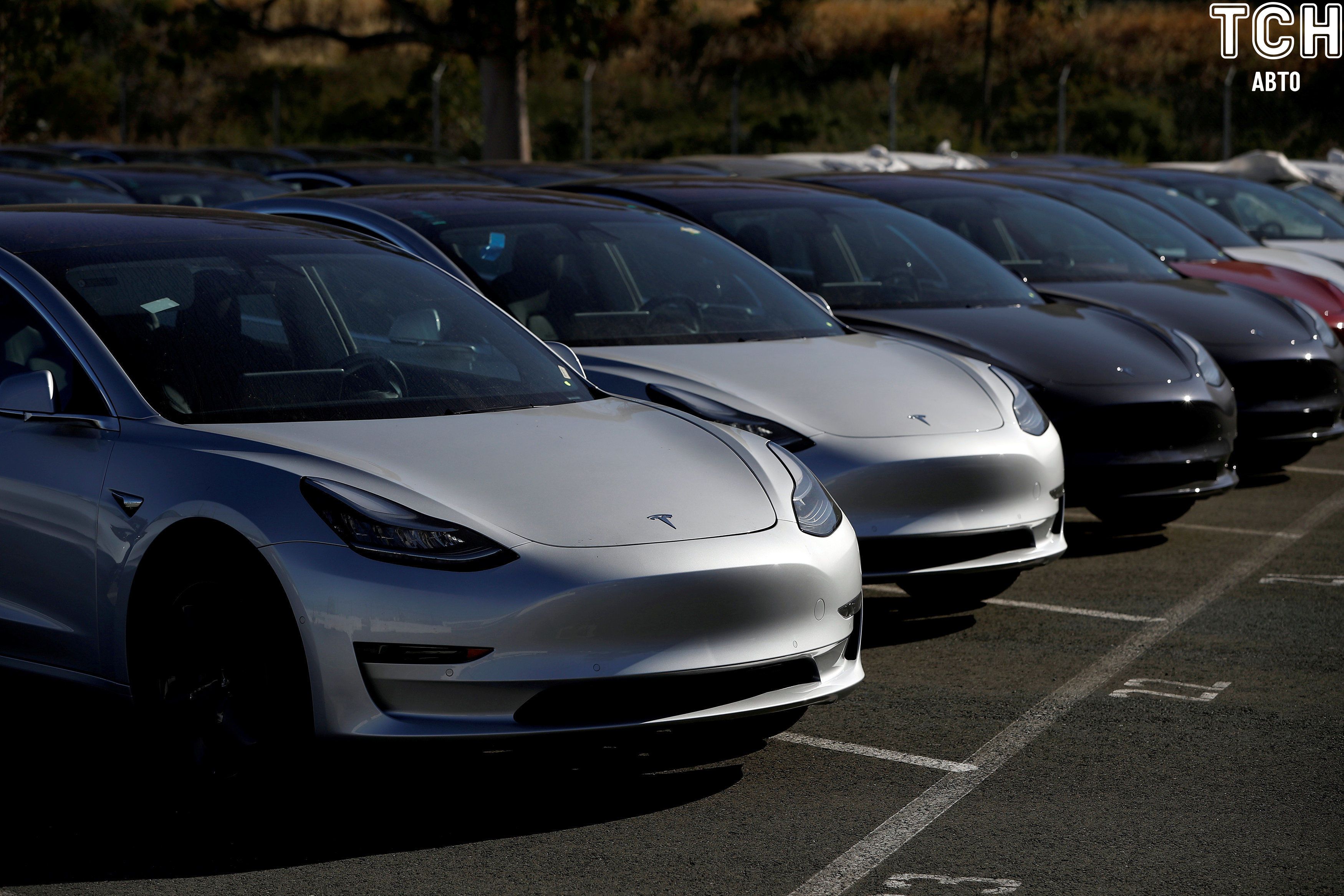 Електрокари Tesla Model 3, электрокары