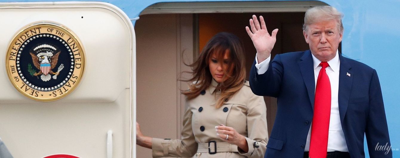 В легендарном тренче Burberry: Мелания Трамп прилетела в Брюссель