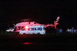 Віддавав їжу і вчив медитувати. Як тренер допоміг дітям протриматися понад два тижні у тайській печері