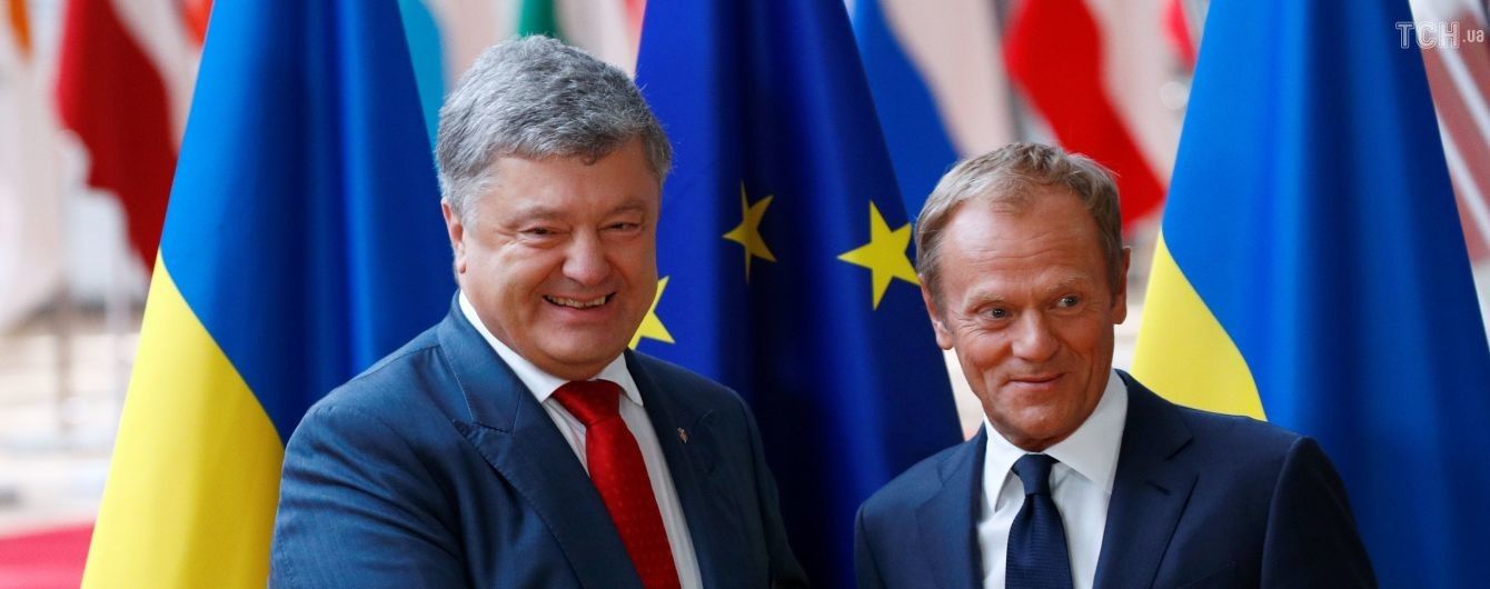 Порошенко зустрінеться з Туском у Гельсінкі за тиждень