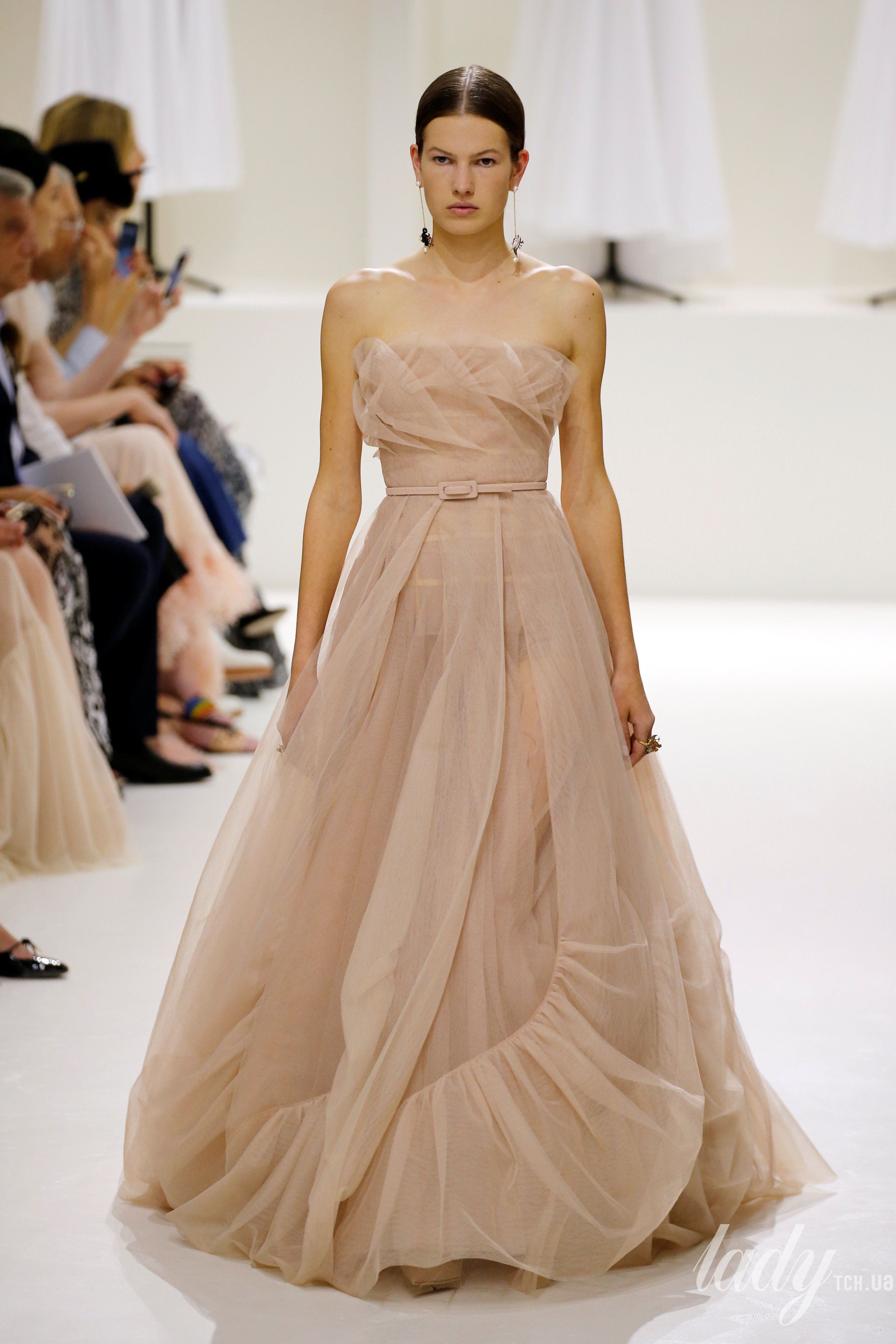 Кутюрный показ Dior_13