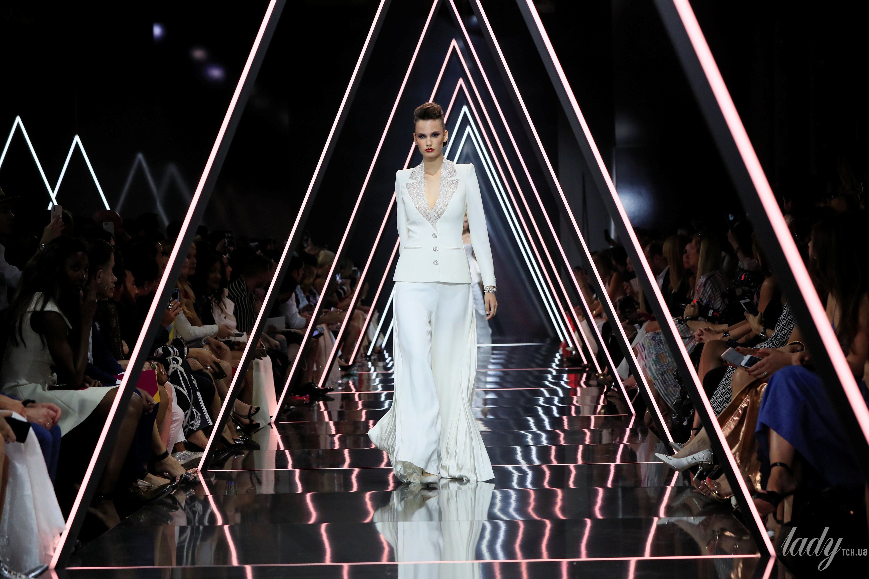 Показ Ralph & Russo Couture_3