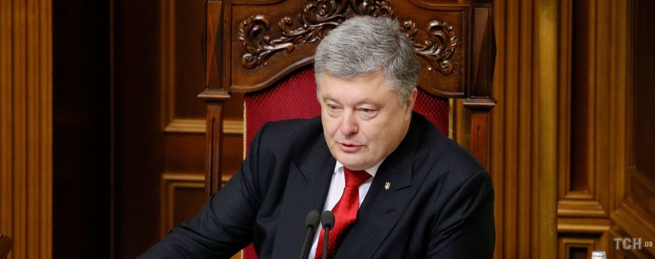 Компанія Манафорта "допомагала" Порошенку в 2014 році – свідок