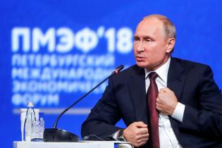 НАТО підійшло до кордонів: Путін переконує не переходити "червону межу"