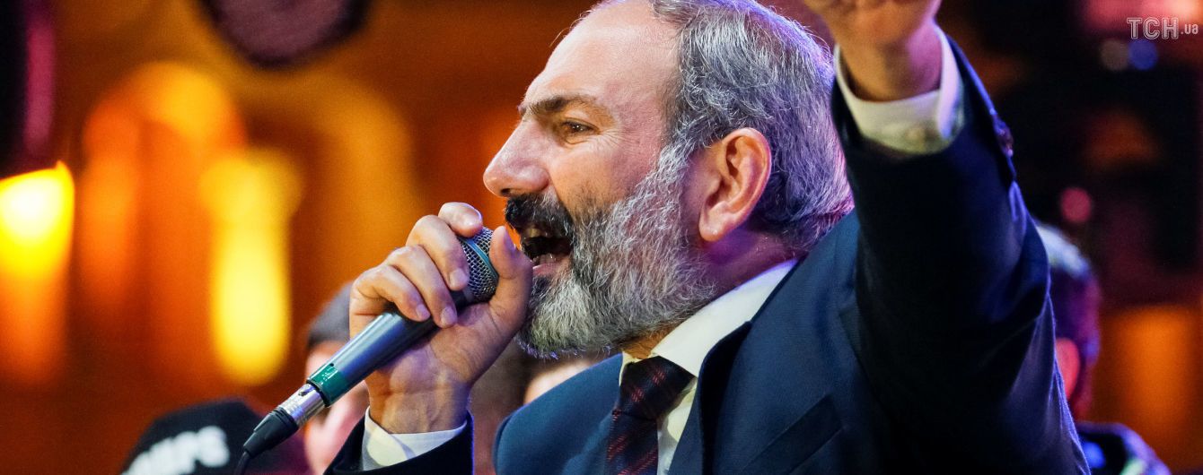 "Успіхів на виборах". Нікол Пашинян офіційно подав у відставку з поста прем'єра Вірменії