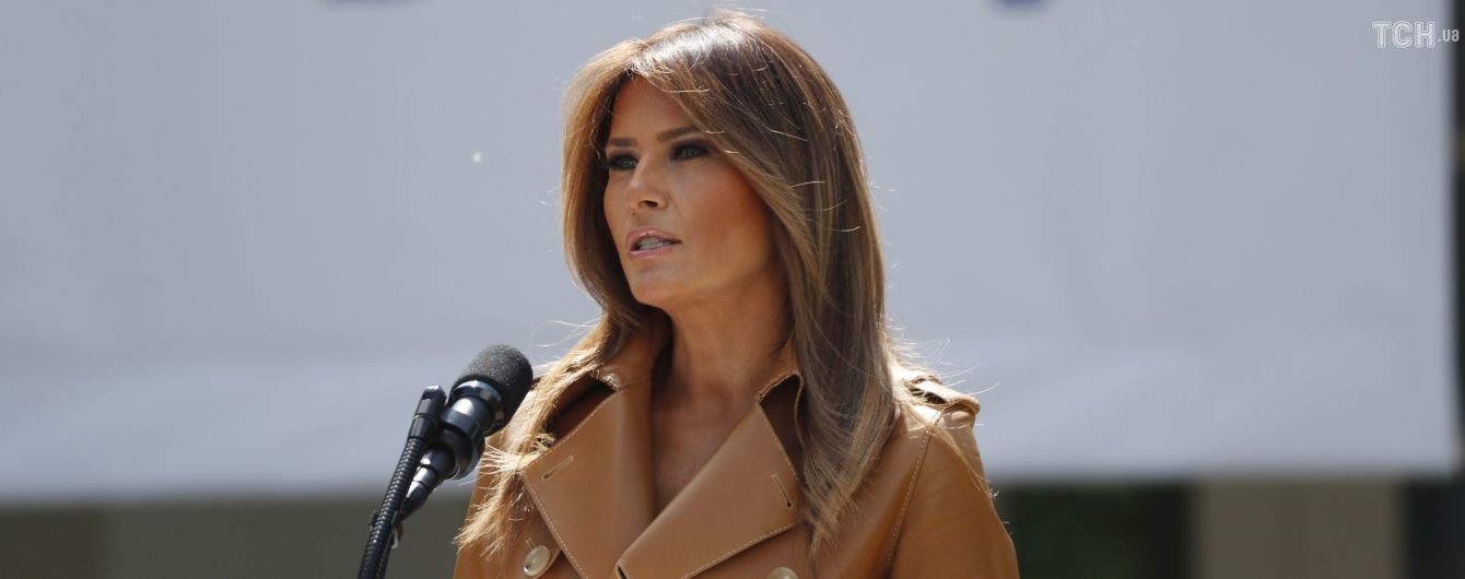 Мелания Трамп раскритиковала миграционную политику своего мужа