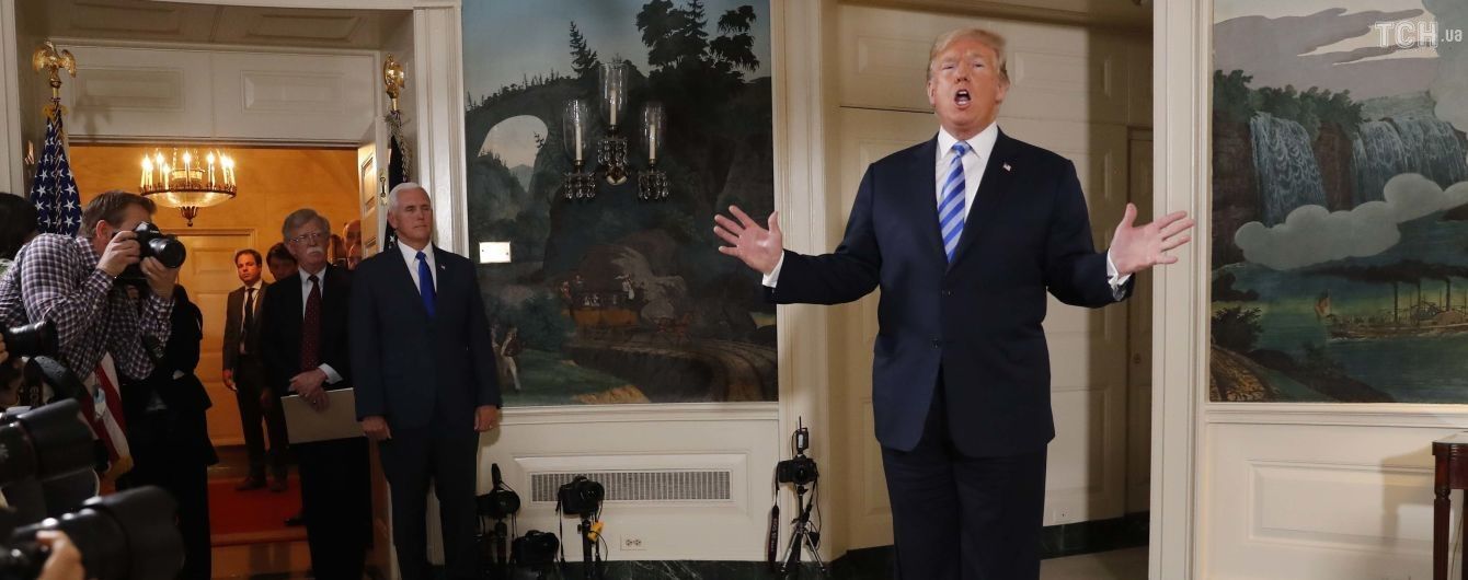 Трамп предлагал вторгнуться в Венесуэлу в августе 2017 года - AP
