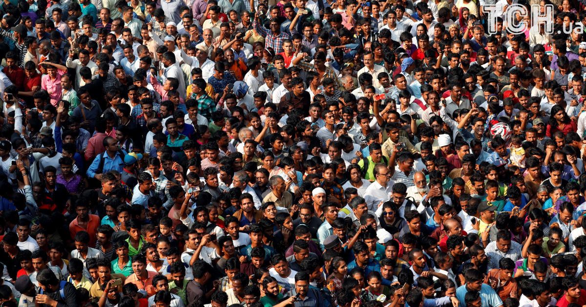 Население ти. Много людей. Человек толпы. Огромное скопление людей. Большая толпа людей.
