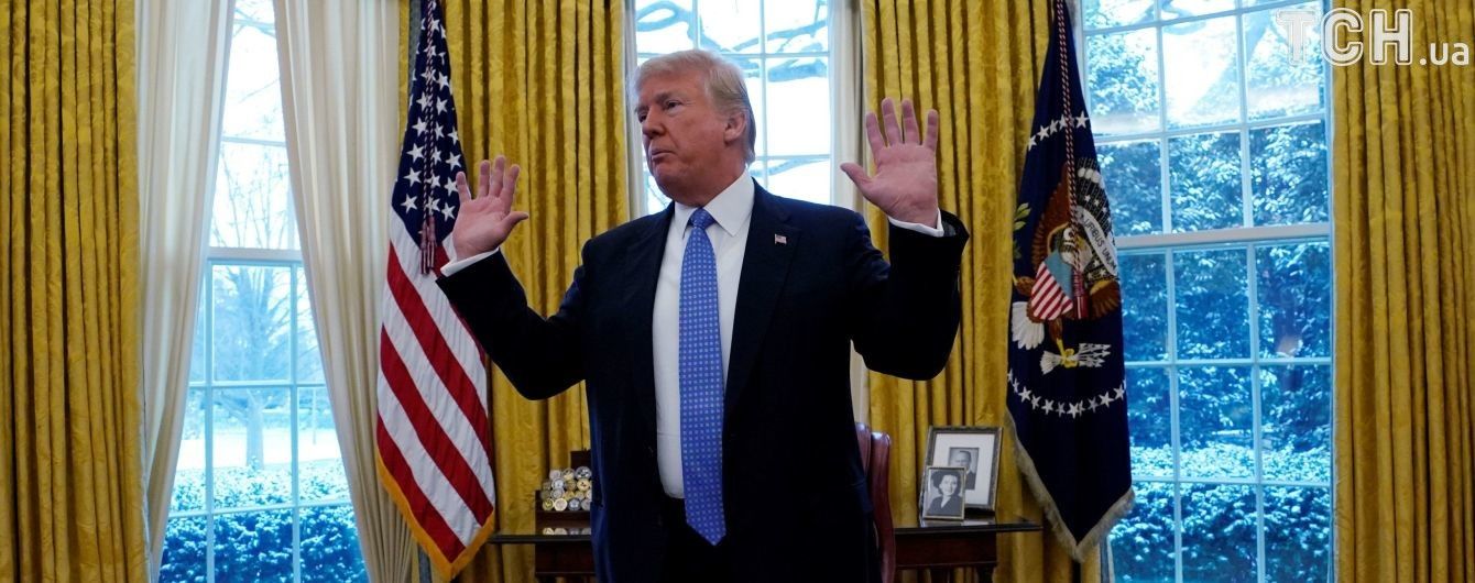 Трамп заблокировал публикацию меморандума о "российском расследовании"