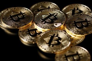 Биткоин начал ежедневно дорожать более чем на 10%. Что это может означать