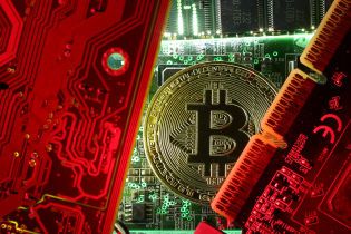 На оккупированный Донбасс не пропустили технику для майнинга биткоинов