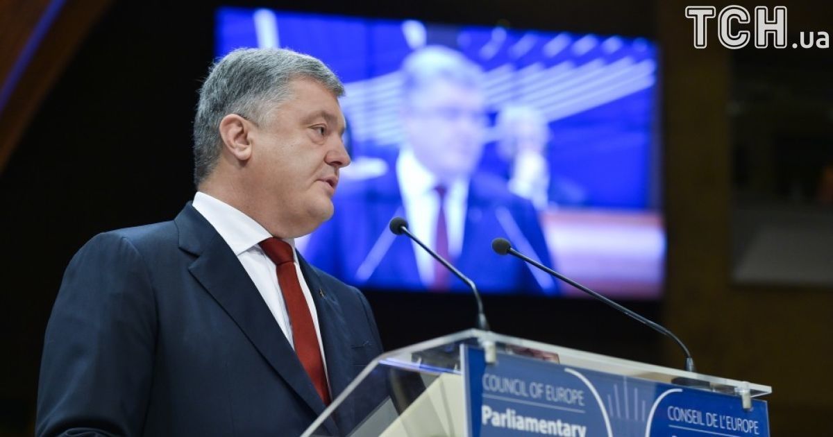 Порошенко захищав закон про освіту чотирма мовами
