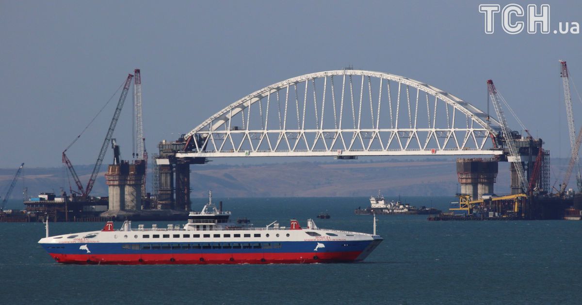 "Миротворец" опубликовал личные данные 300 строителей Керченского моста