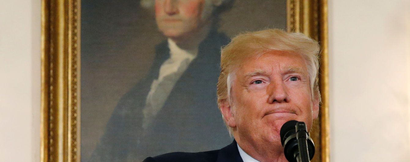 У США Трамп розпустив дорадчі органи, що складалися з бізнесменів