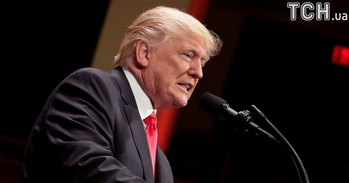 CNN нашел и заставил извиниться автора скандальной гифки, на которой Трамп "лупит" канал