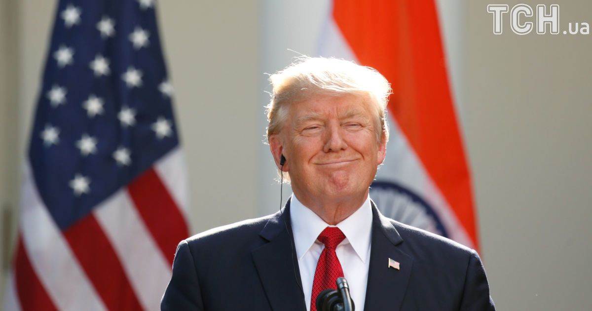 Модель Victoria's Secret обматерила Дональда Трампа