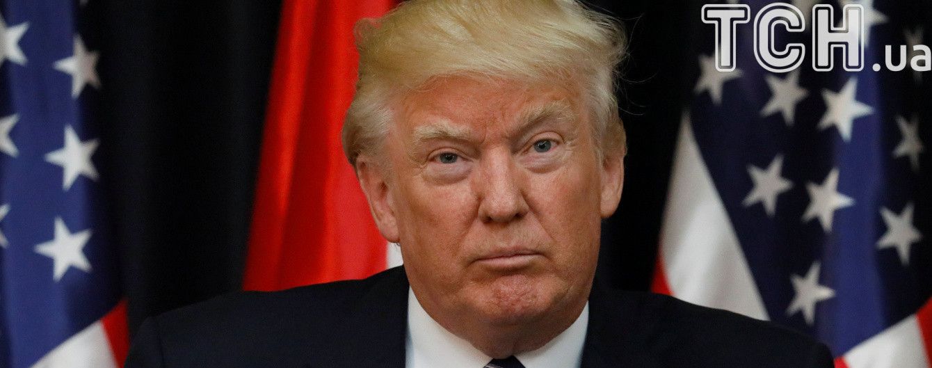 Я - відкрита книга: екс-радник Трампа погодився свідчити у справі щодо втручання РФ у вибори в США