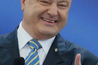 Порошенко прокомментировал утреннюю передачу первой леди на канале Ахметова