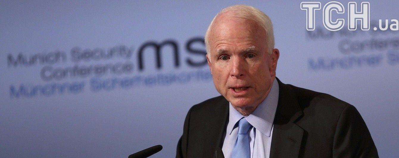 Маккейн планує швидко повернутися до роботи, незважаючи на виявлений рак