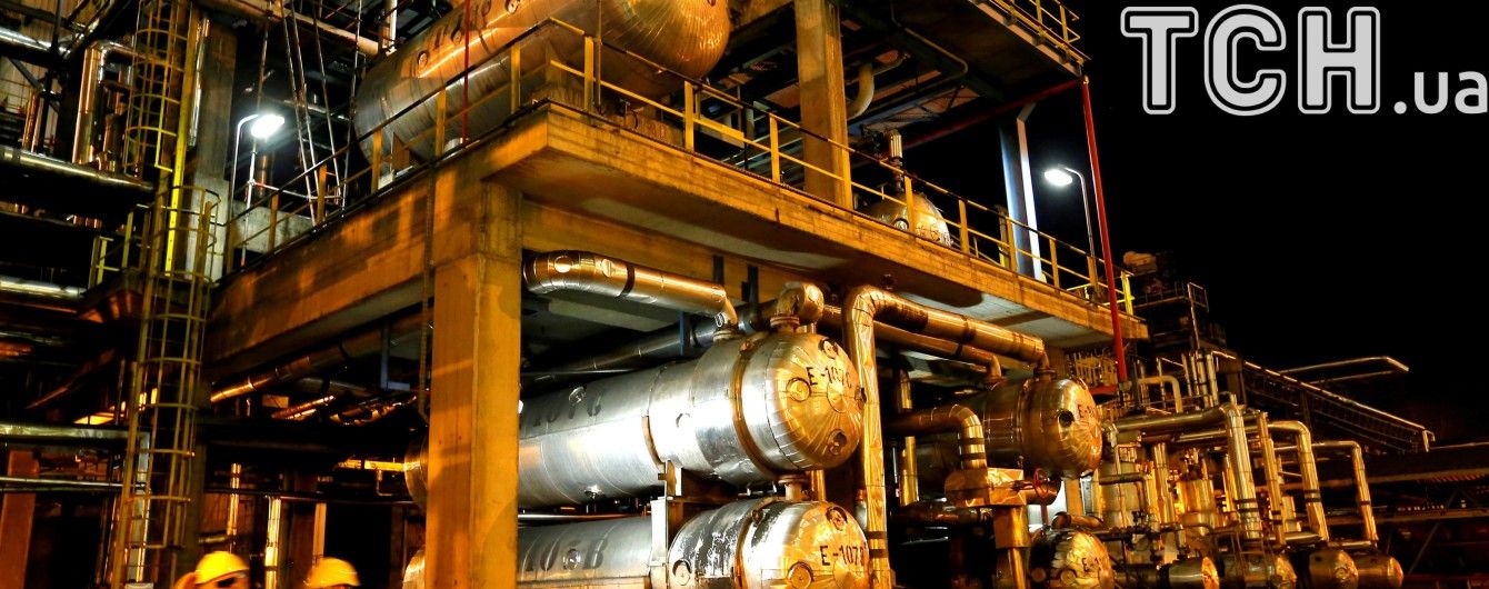 Ціна нафти впала до найнижчої за два роки позначки