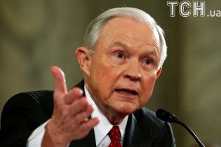 Генпрокурор США контактував з представниками РФ до виборів - The Washington Post