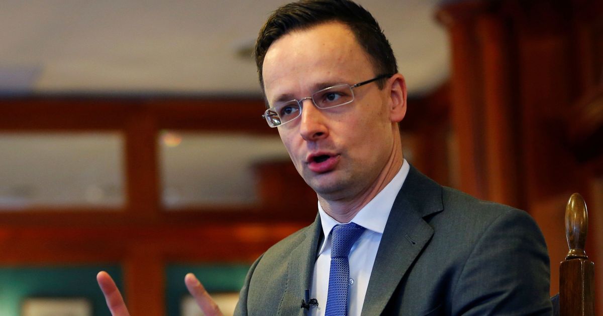 Угорщина виступила з новими претензіями в бік України