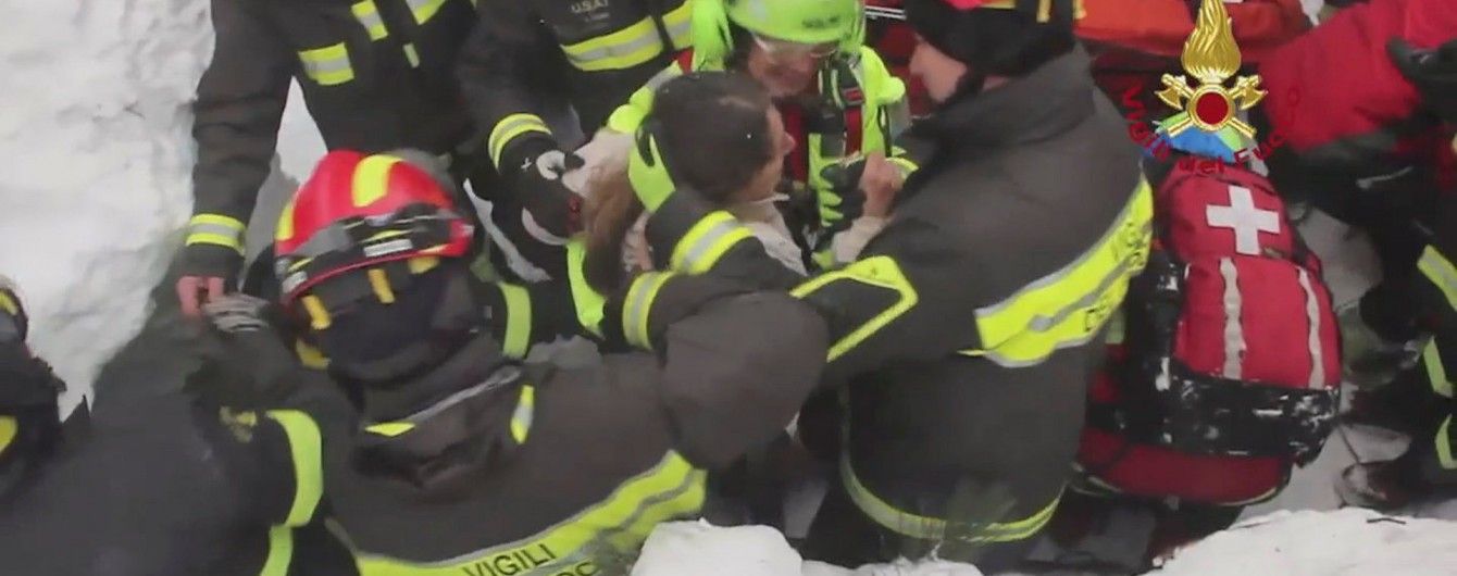 Снігова трагедія: кількість загиблих під завалами готелю в Італії зросла до шести осіб