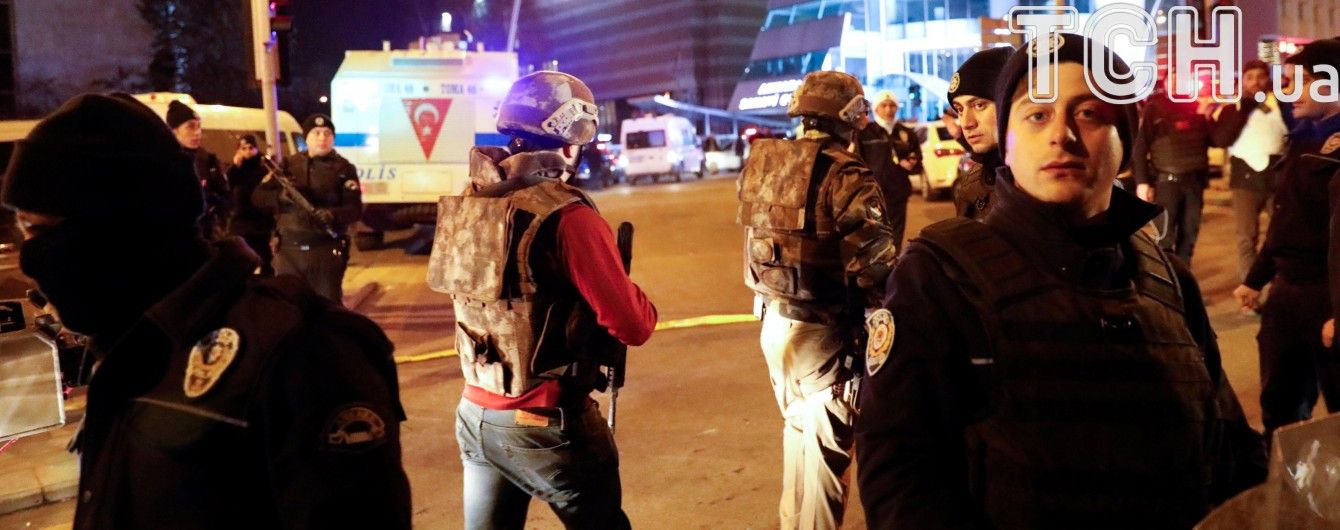 Озброєний чоловік намагався увірватися в американське посольство у Туреччині