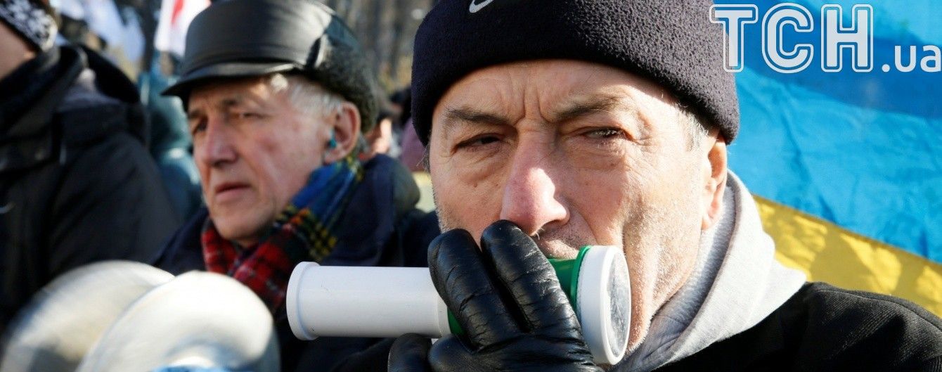 Рада поддержала законопроект Порошенко о защите вкладчиков