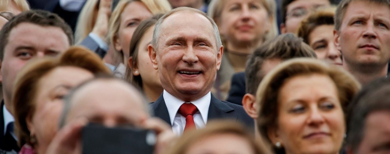 Вибори президента в Росії перетворять на "референдум про довіру Путіну" - Bloomberg