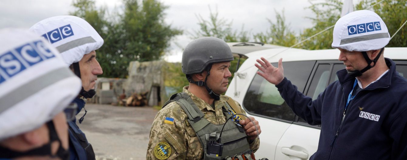 Наблюдатели ОБСЕ не смогли проехать в Светлодарск из-за мин