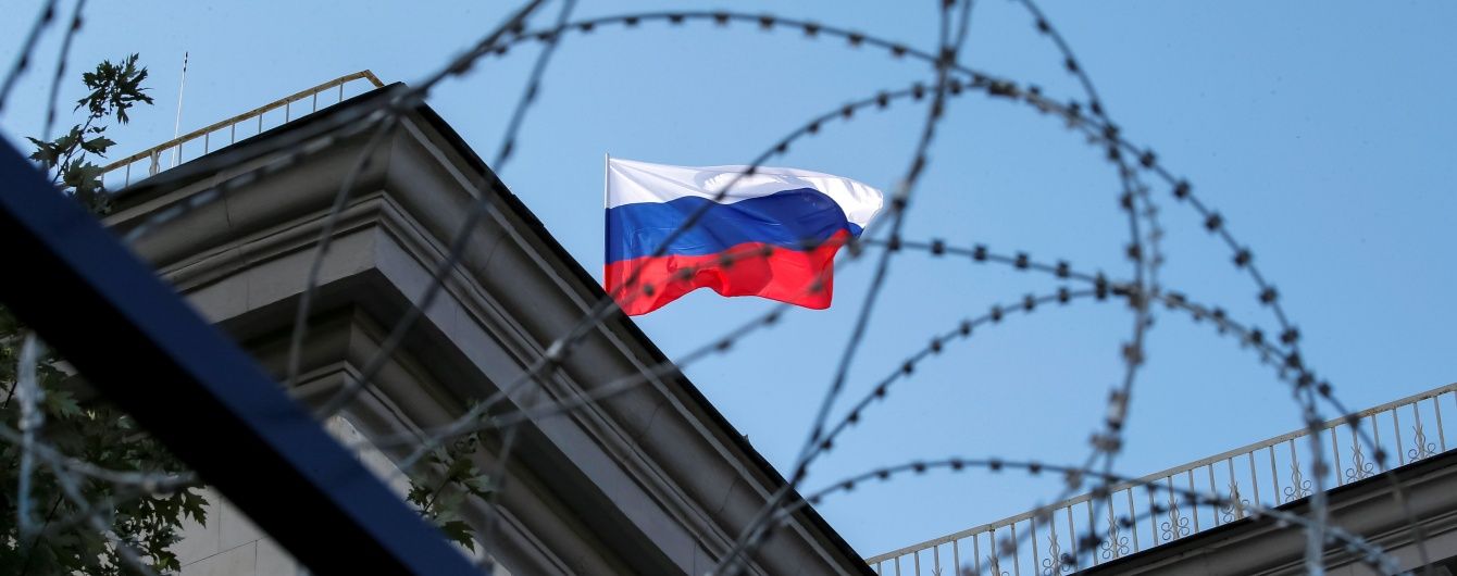 Украинский посол в Германии: визит в оккупированный Крыму может иметь для "горе-депутатов" плачевные последствия