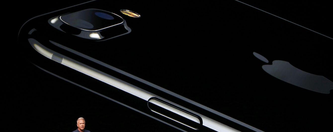 У Мережі показали перше відео нового iPhone 7
