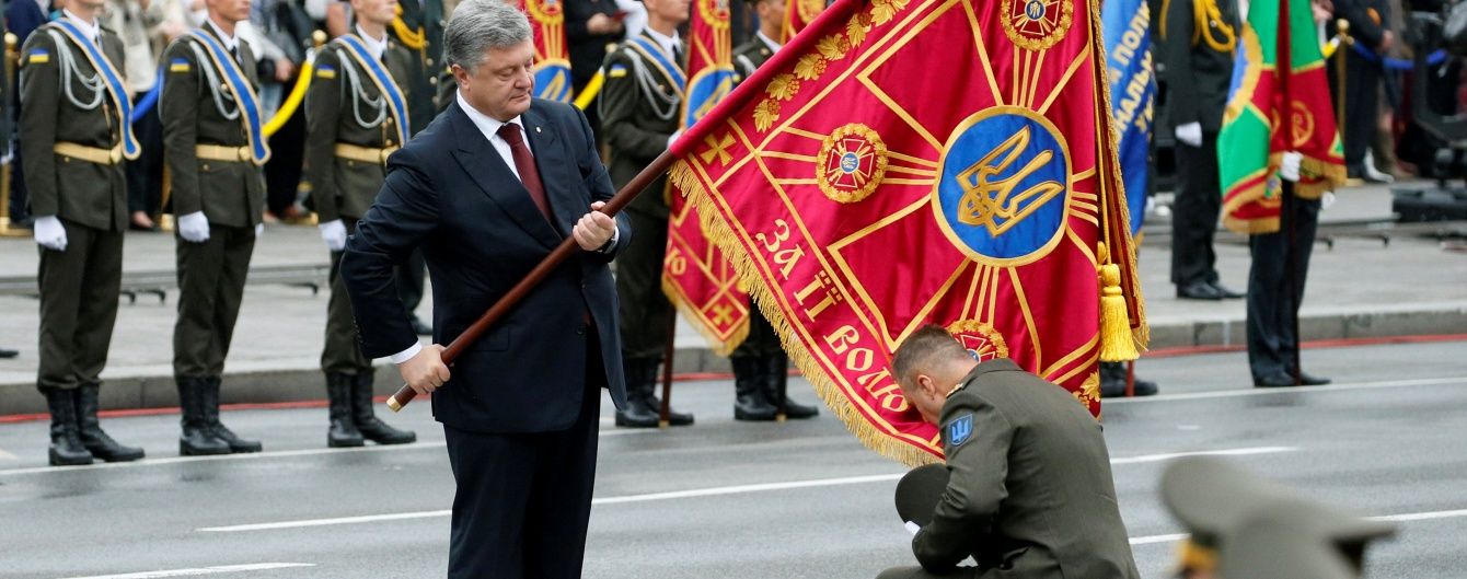 "Москаль, на Украину шуток не скаль". Порошенко під час виступу звернувся до РФ