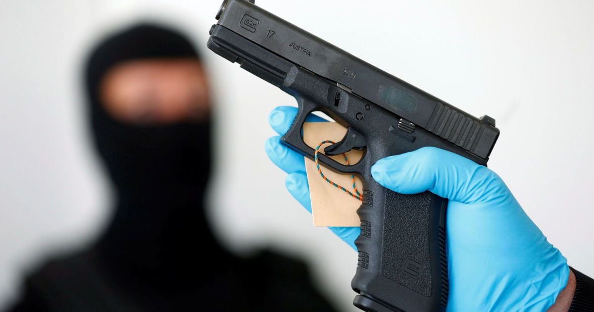 Невідомі напали з сокирами і зброєю на пост ДАІ в Підмосков'ї