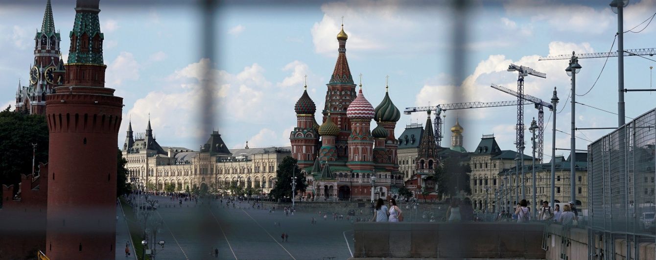 "Евакуація із Кремля": російський опозиціонер переконаний, що оточення Путіна готує втечу