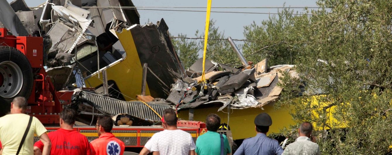 Столкновение поездов в Италии: количество жертв продолжает расти
