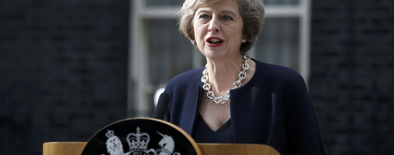Новий прем'єр-міністр Великобританії взяла тайм-аут у Brexit