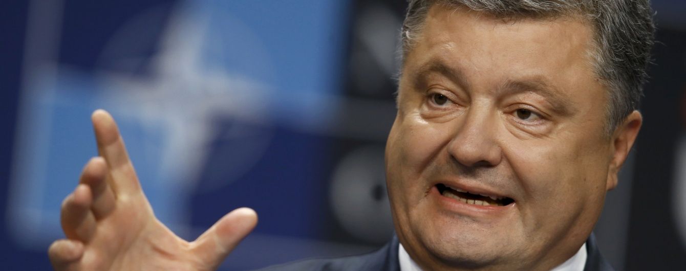 Порошенко пообіцяв, що всі винні у вбивстві поліцейських під Києвом будуть покарані