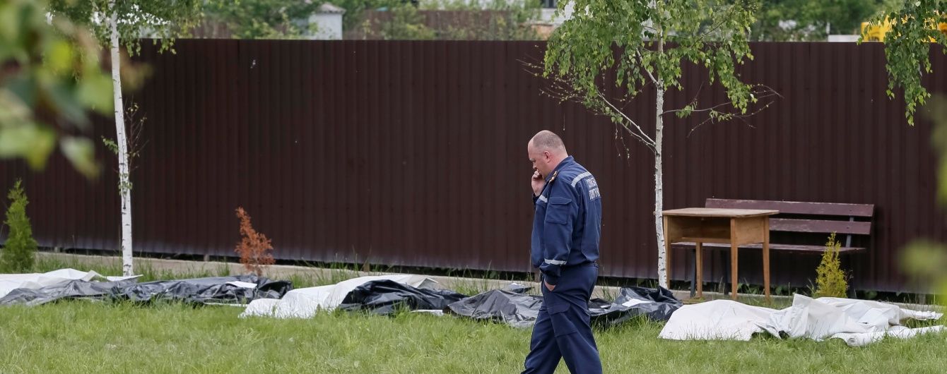 Очевидці про трагедію у будинку для літніх людей: пожежники були без води, а тіла відвозили вантажівкою