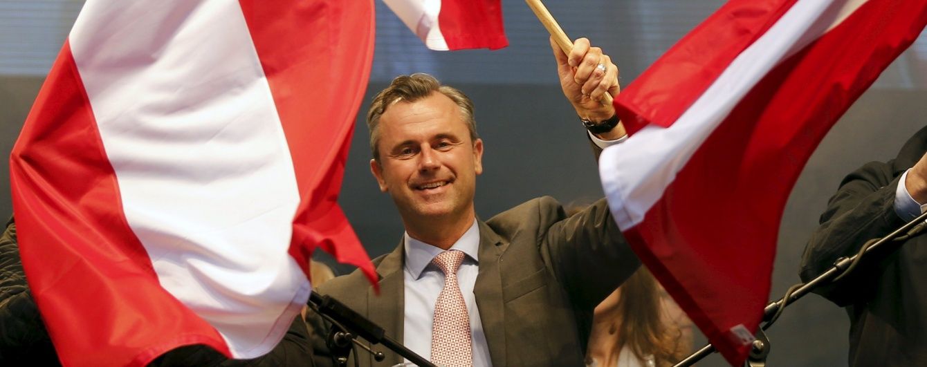 В Австрії стартували перевибори президента, чималі шанси в "друга Путіна"