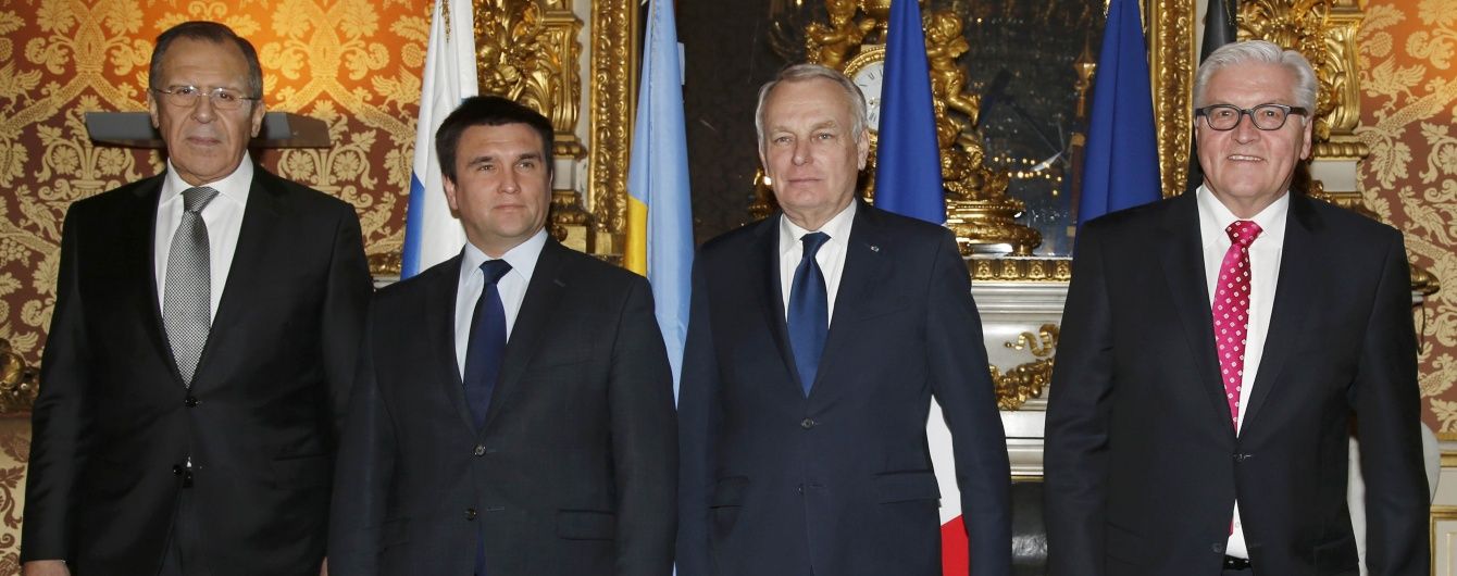 "Нормандська четвірка" закликає до 30 квітня звільнити всіх полонених