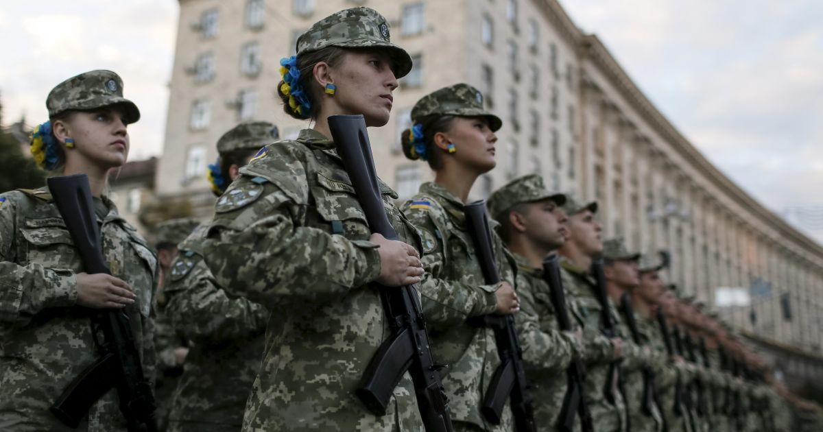 Марш Независимости на Крещатике в Киеве. Онлайн-трансляция