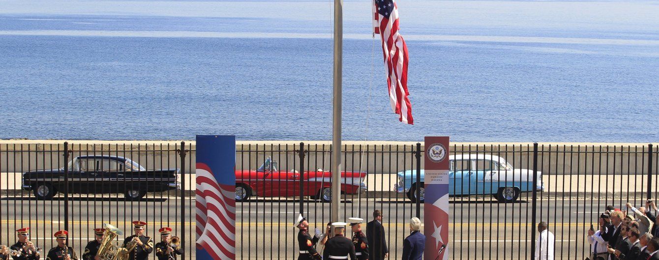 США рассматривают возможность закрытия посольства на Кубе