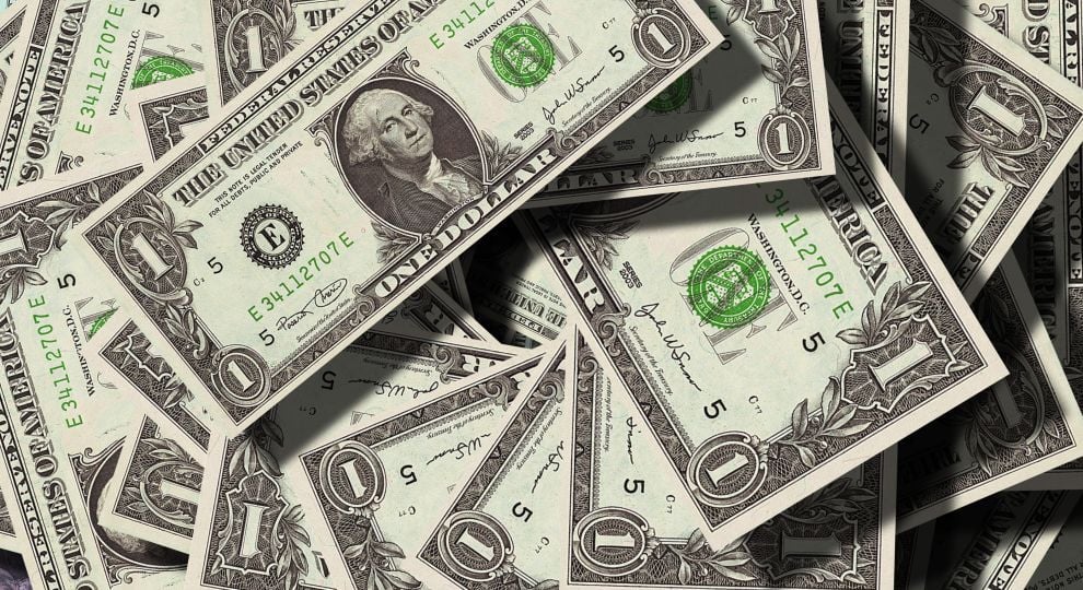 Курс валют на 24 січня: долар та євро втрачають у ціні. Інфографіка