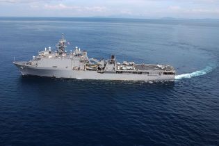 Военный корабль США проведет учения в Черном море