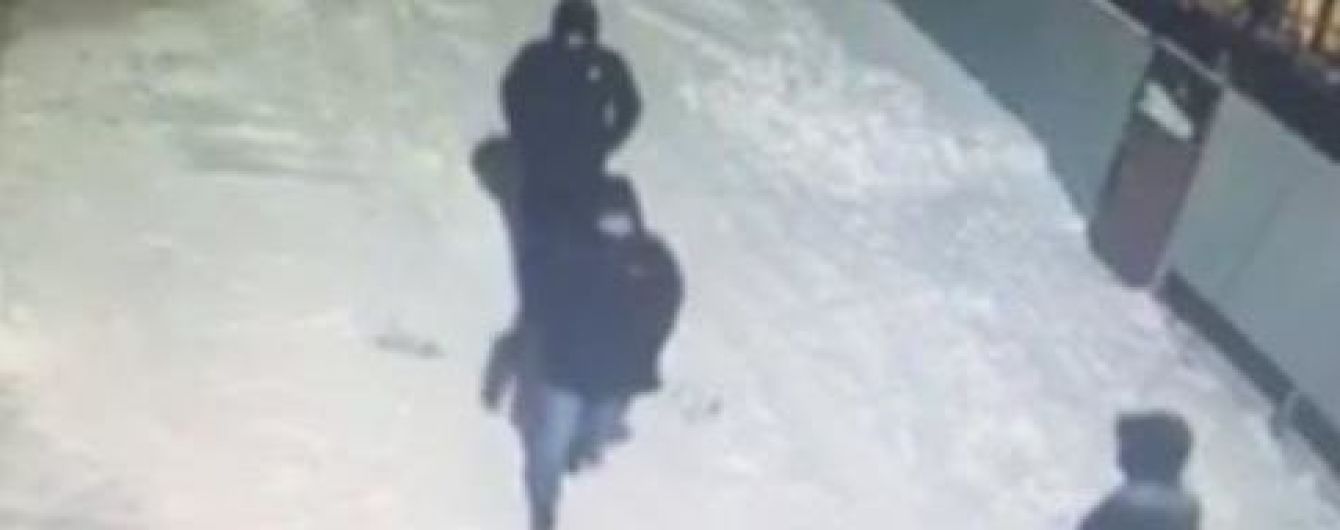 Покушение на убийство депутата в Кривом Роге: полиция разыскивает троих нападавших